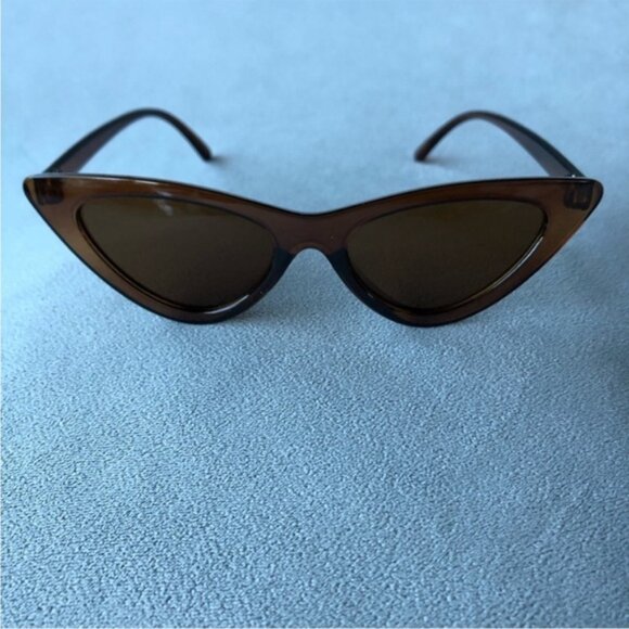 Clear Brown Cat Eye Sunglasses ~ Brown Lens ~ Brand New - Picture 1 of 7